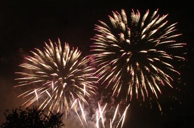 Fireworks in Battersea Park. Photo ID WA28962.