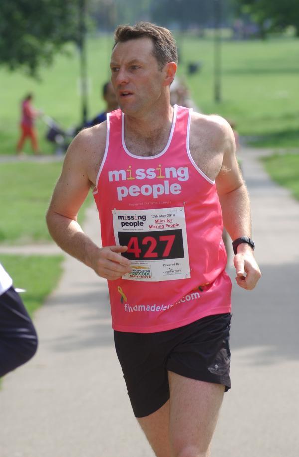 Kate and Gerry McCann in fund-raising run for Missing People 3031348