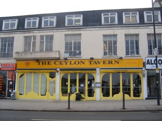 Lost pubs Ceylon Tavern, Lavender Hill, Battersea pic Darkstar