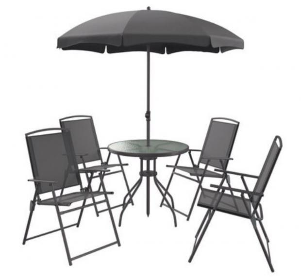 Wandsworth Times: Livarno Home Patio Set with Parasol (Lidl)