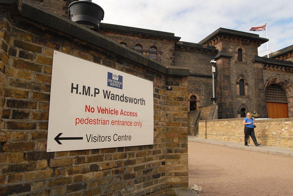 wandsworth prison contact number