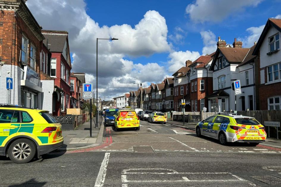 Babington Road Streatham incident: Emergency services presence - Wandsworth Guardian