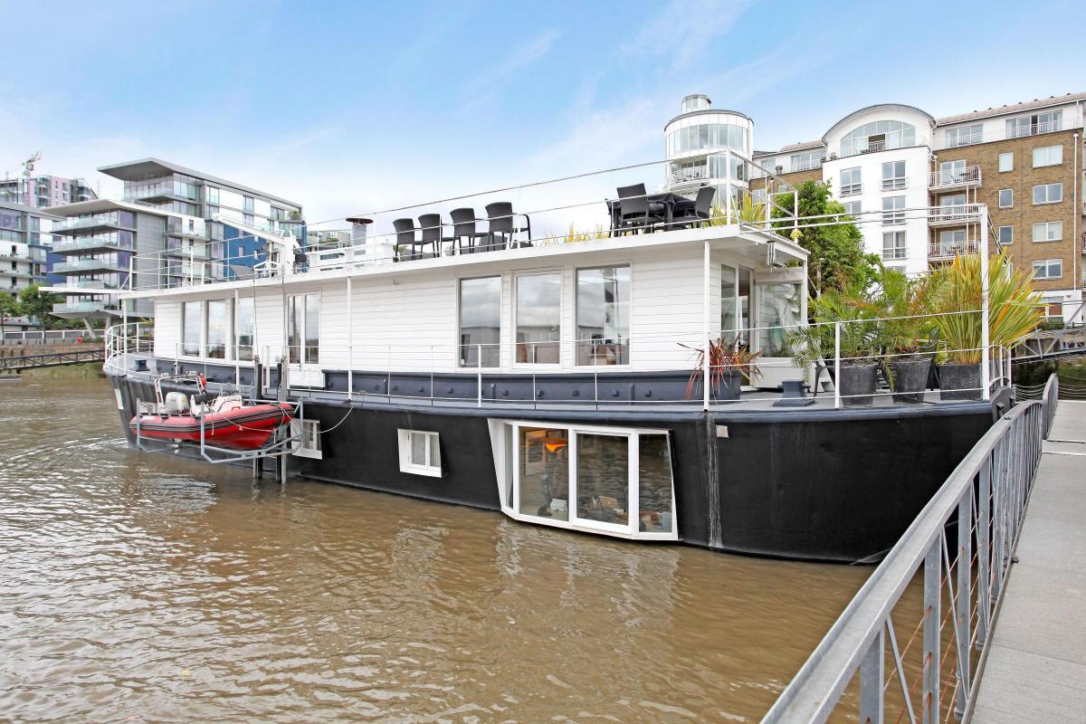Parkgate Wandsworth: the boat boasts 360 degree river views